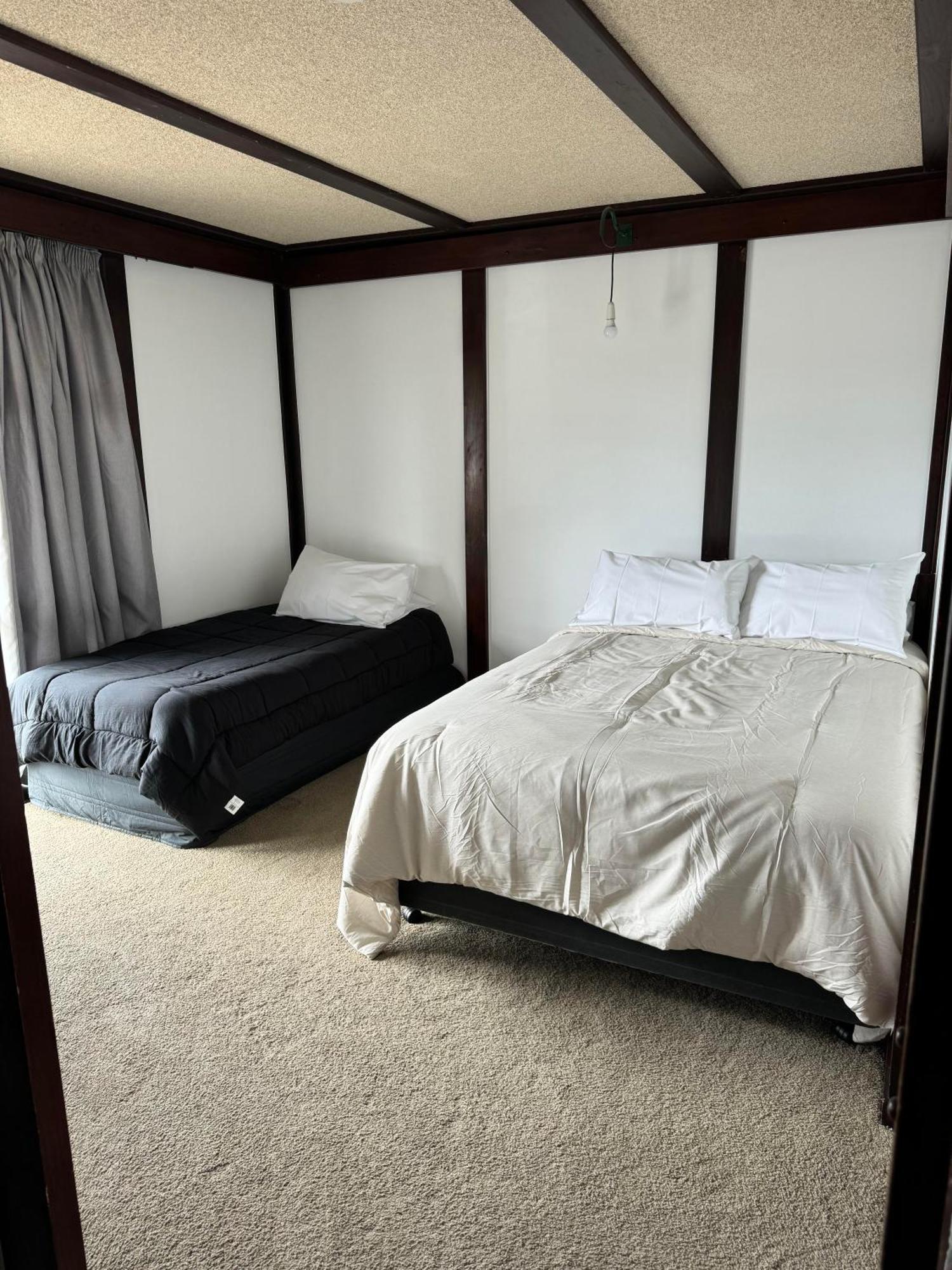 Tokaanu Hotel Buitenkant foto
